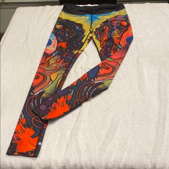 Bernese Mt dog Capri Leggings Medium - Picture 1 of 5